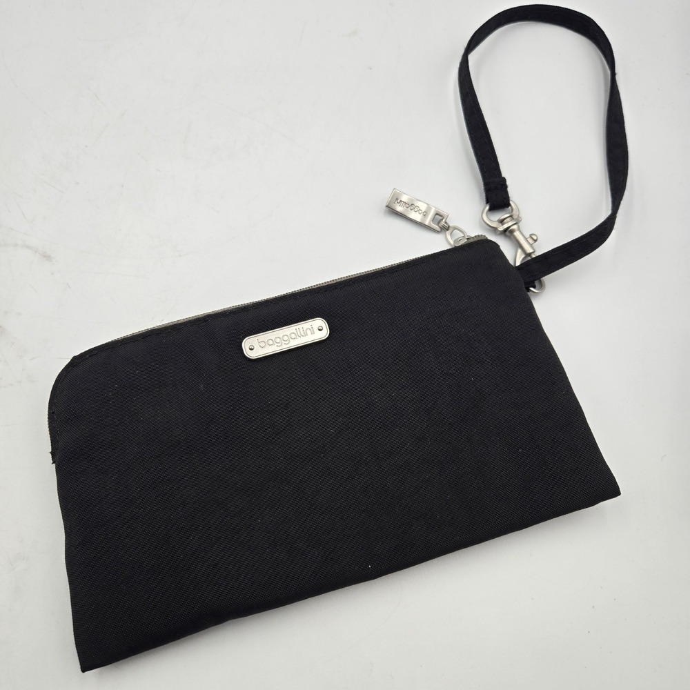 Baggallini Black Wristlet Zip Clutch Nylon Wallet Phone Purse RFID Block 7.5x4.5